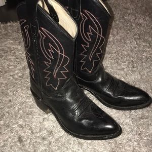 Old west cowgirl boots